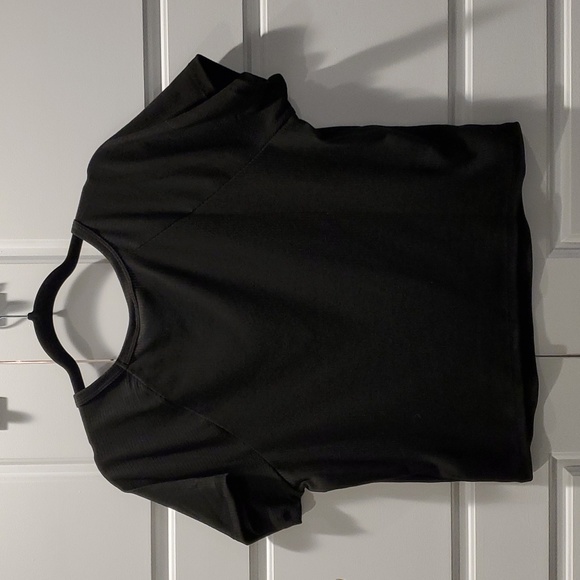 NWT Torrid Crew Neck Raglan Crop Tee size 1 - Picture 4 of 4